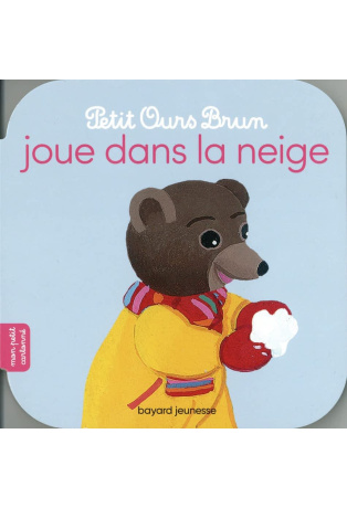 Petit Ours Brun joue dans la neige